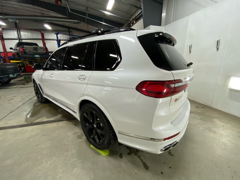 BMW Alpina XB7 Base 2022