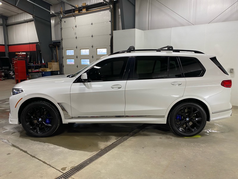 BMW Alpina XB7 Base 2022