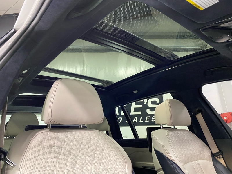 BMW Alpina XB7 Base 2022