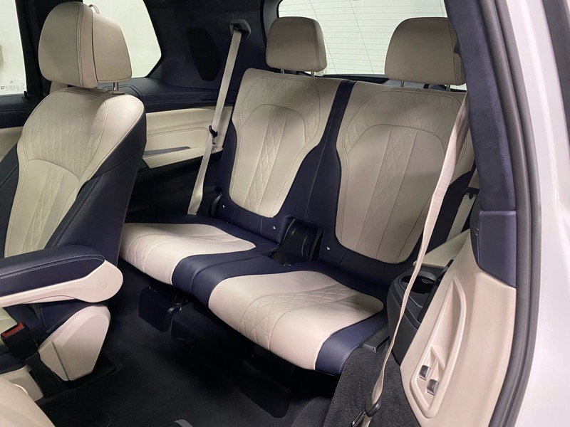 BMW Alpina XB7 Base 2022