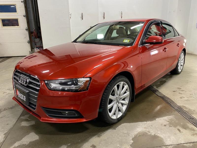 Audi A4 2.0T Premium Sedan quattro Manual 2013