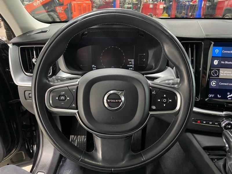 Volvo XC60 T5 Momentum AWD 2018
