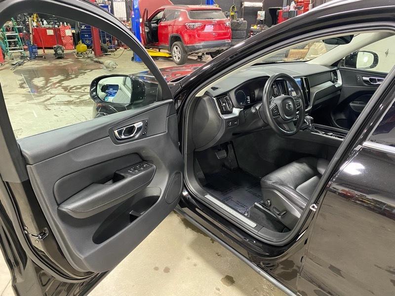 Volvo XC60 T5 Momentum AWD 2018