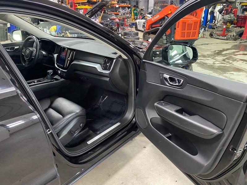 Volvo XC60 T5 Momentum AWD 2018