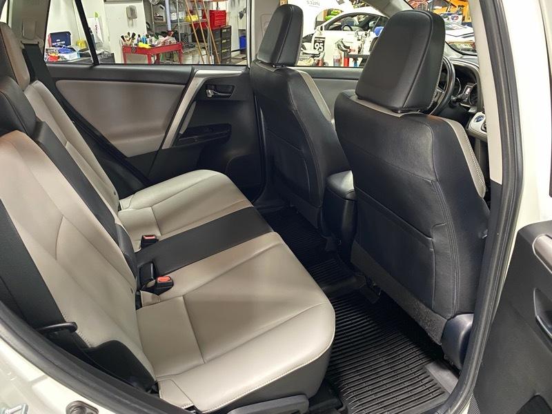 Toyota RAV4 Limited AWD 2016