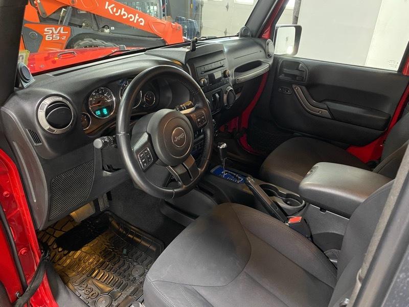 Jeep Wrangler Sport 4WD 2014