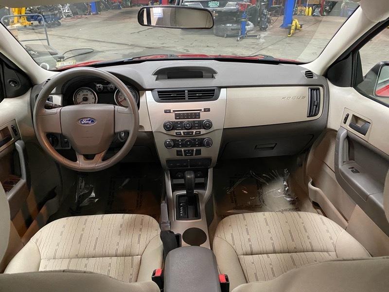 Ford Focus SE Sedan 2008