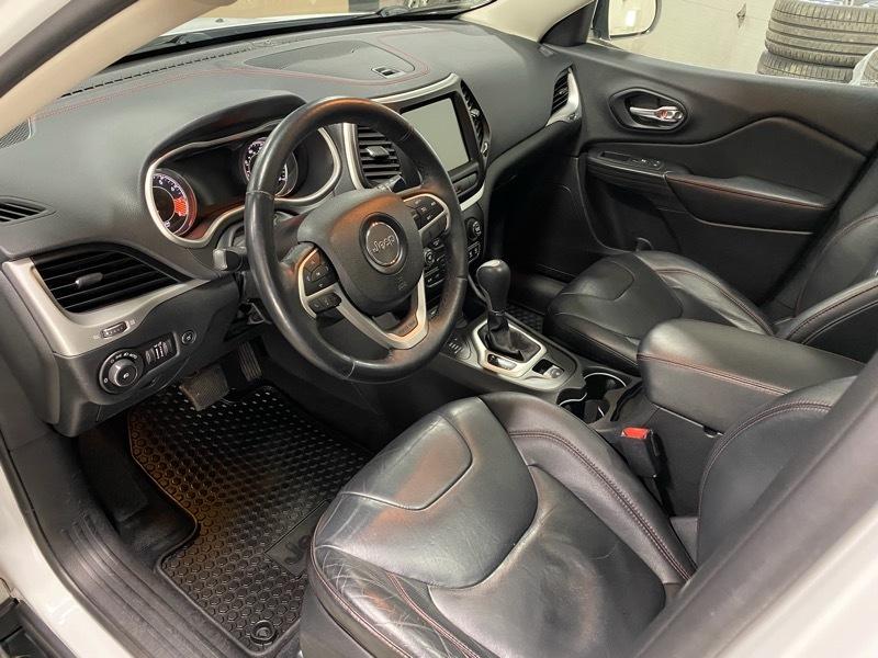 Jeep Cherokee Trailhawk 4WD 2014