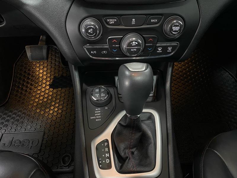 Jeep Cherokee Trailhawk 4WD 2014