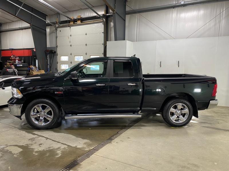 RAM 1500 Lone Star 4x4 Crew Cab 5'7" Box 2015
