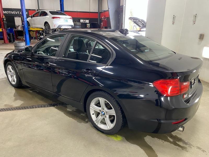 BMW 3-Series 320i xDrive 2015