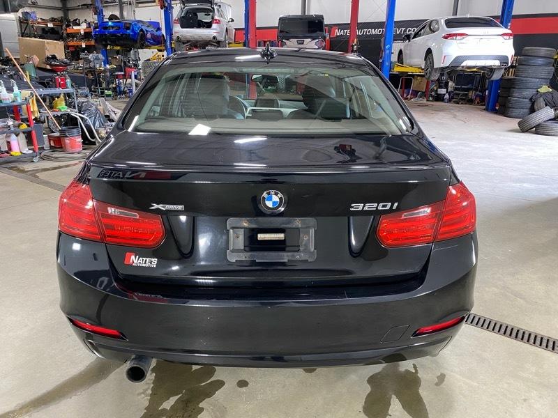 BMW 3-Series 320i xDrive 2015