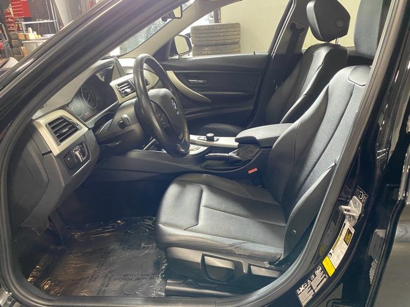 BMW 3-Series 320i xDrive 2015