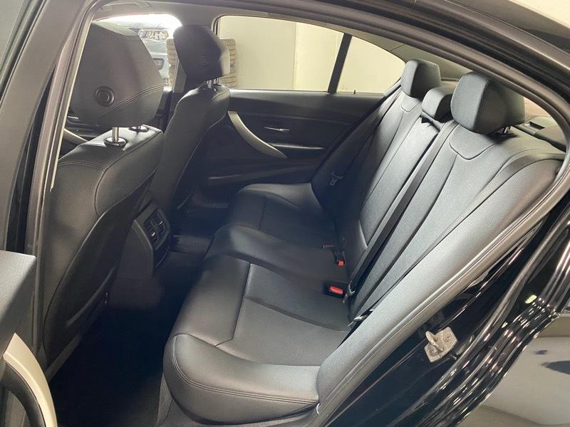 BMW 3-Series 320i xDrive 2015