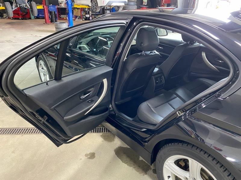 BMW 3-Series 320i xDrive 2015