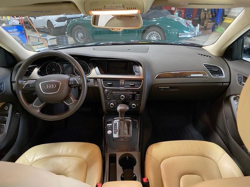 Audi allroad 2.0T Premium quattro Tiptronic 2014