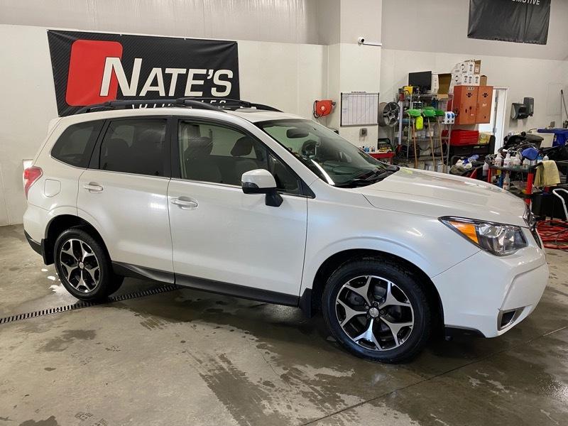 Subaru Forester 2.0XT Touring 2014