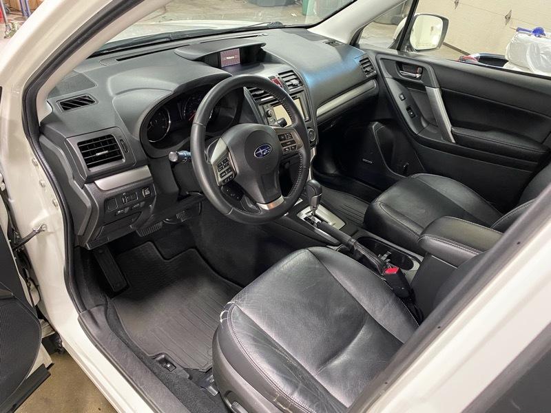 Subaru Forester 2.0XT Touring 2014