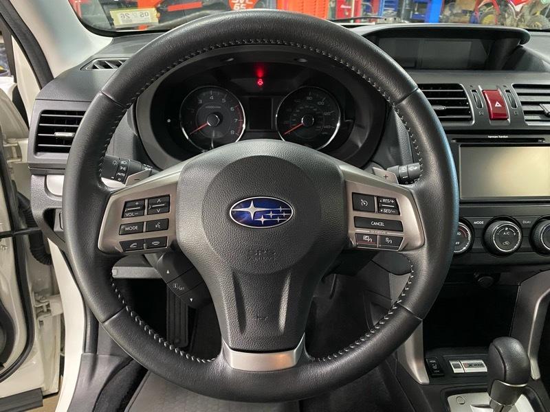 Subaru Forester 2.0XT Touring 2014
