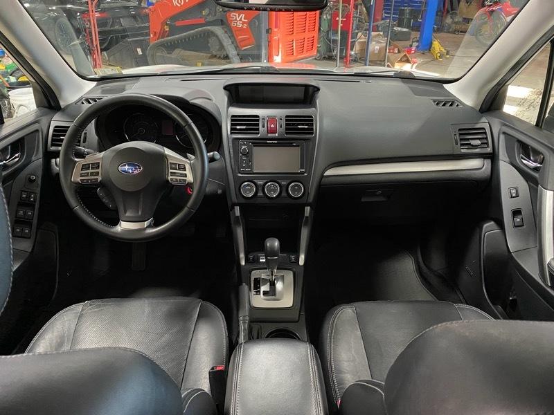 Subaru Forester 2.0XT Touring 2014