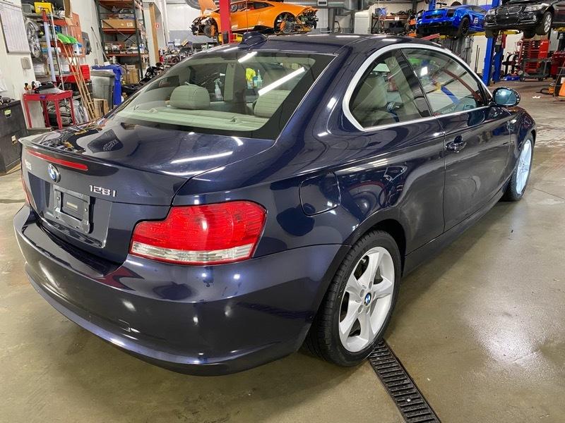 BMW 1-Series 128i Coupe 2008