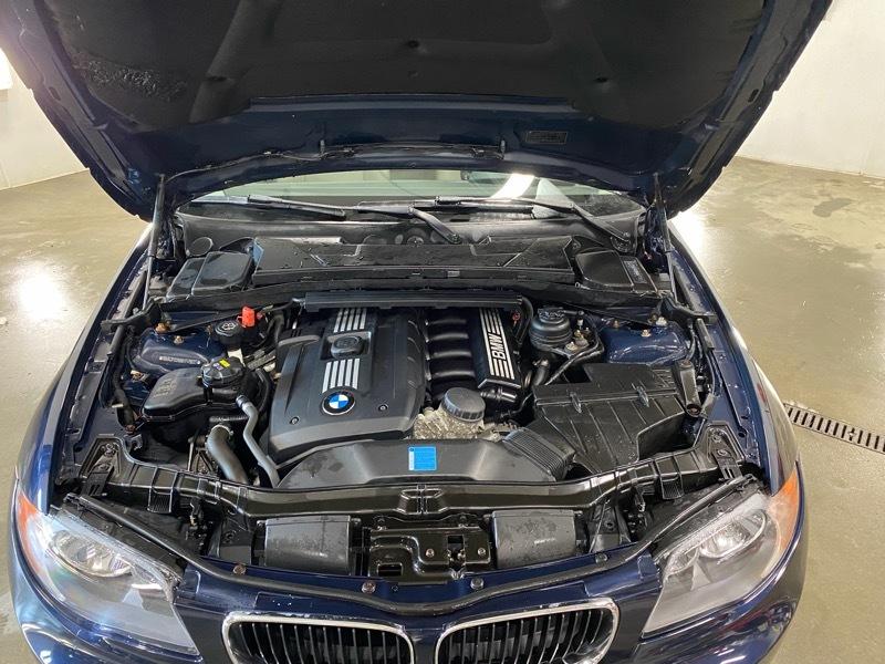 BMW 1-Series 128i Coupe 2008