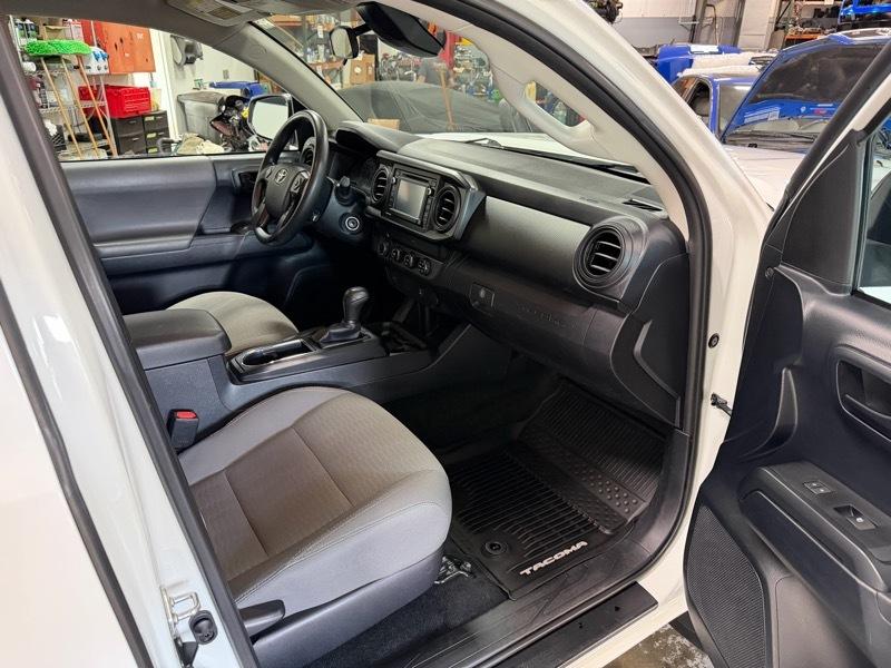 Toyota Tacoma SR5 Access Cab I4 6AT 4WD 2019