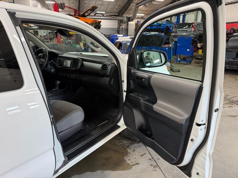 Toyota Tacoma SR5 Access Cab I4 6AT 4WD 2019