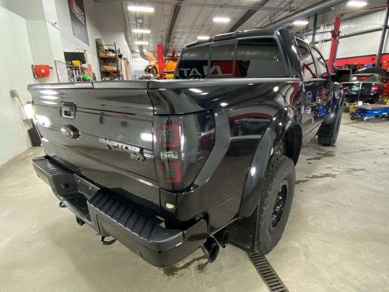 Ford F-150 SVT Raptor SuperCrew 5.5-ft. Bed 4WD 2014