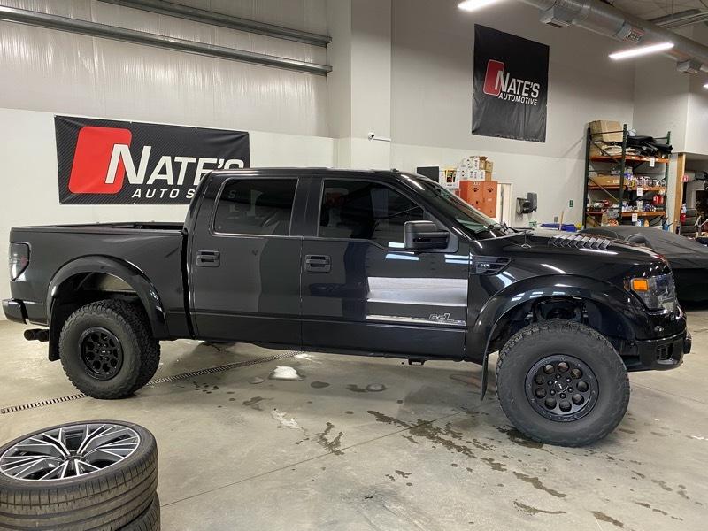Ford F-150 SVT Raptor SuperCrew 5.5-ft. Bed 4WD 2014
