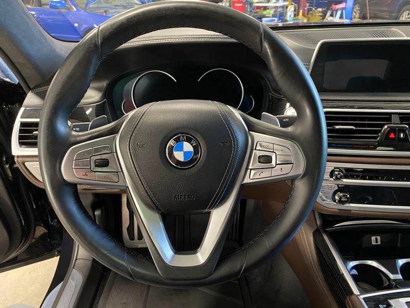 BMW 7-Series 750i xDrive 2018