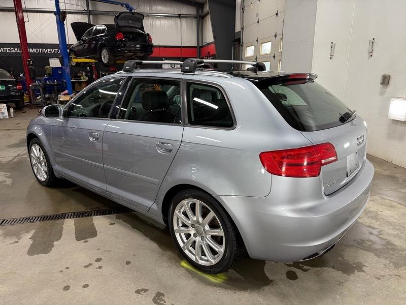 Audi A3 2.0T quattro with S tronic 2011