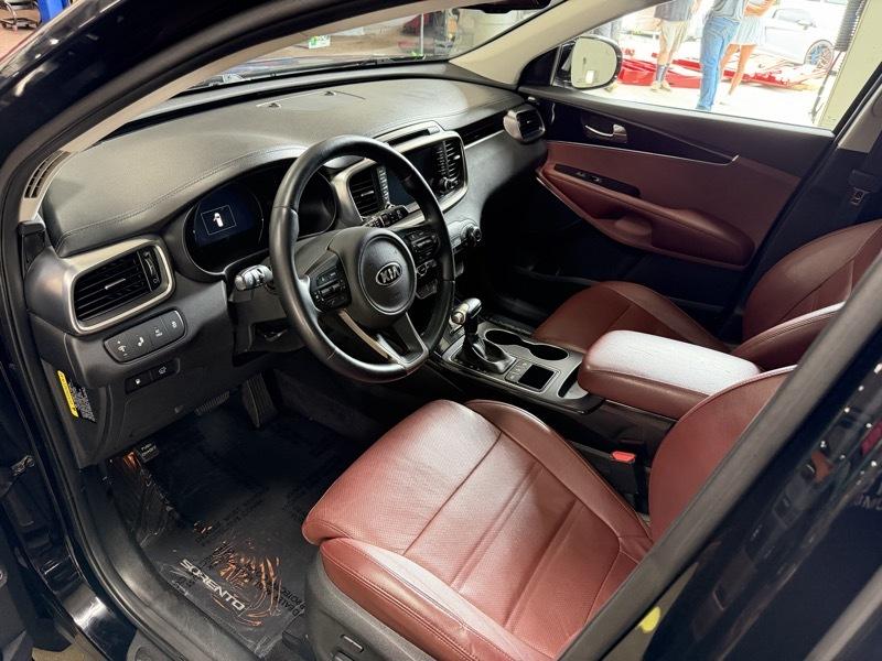Kia Sorento Limited V6 AWD 2017