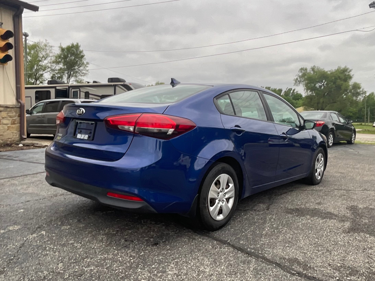 Kia Forte LX 6A 2017