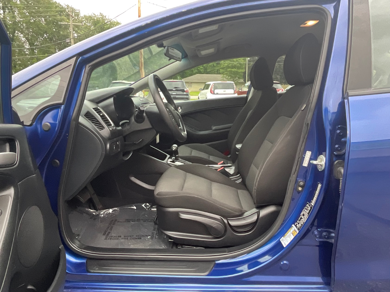 Kia Forte LX 6A 2017