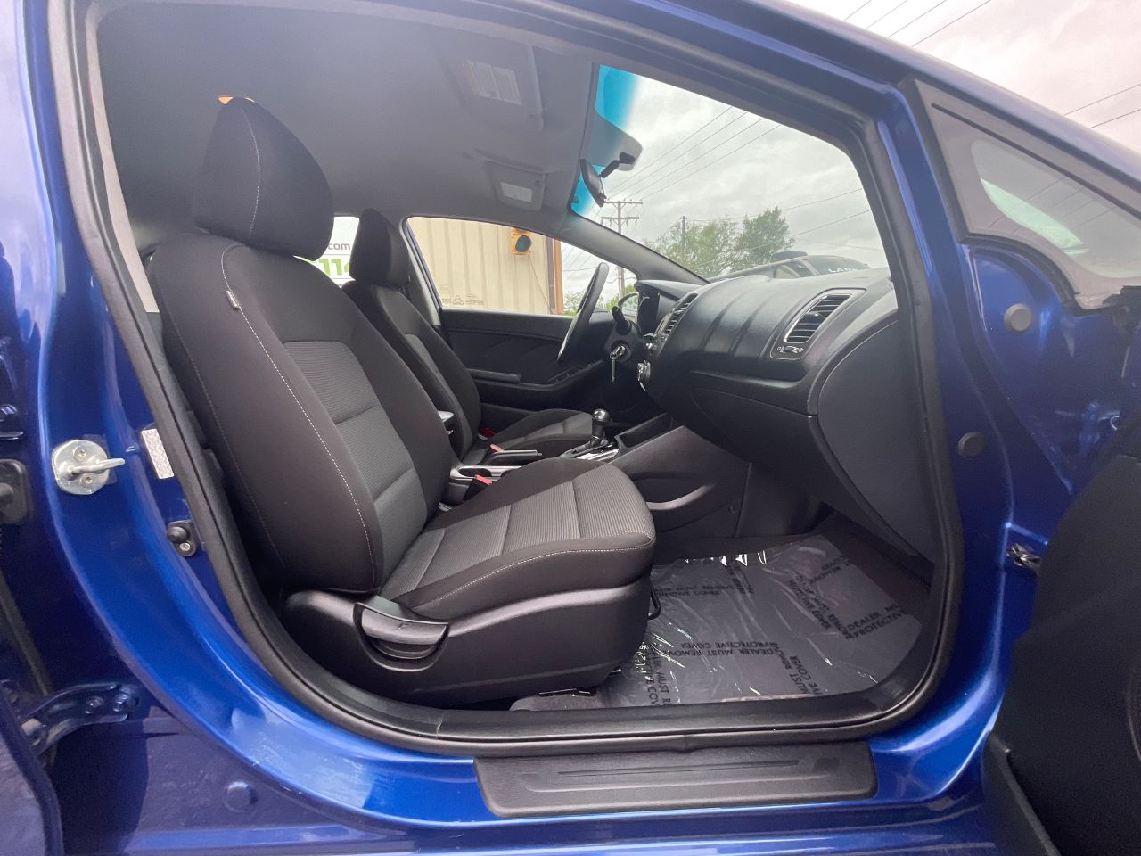 Kia Forte LX 6A 2017