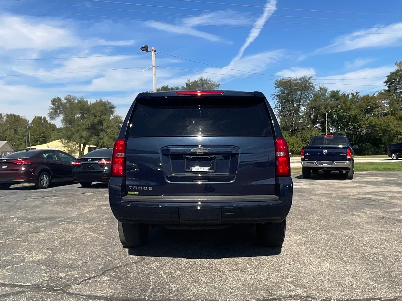 2019 Chevrolet Tahoe LT photo 3