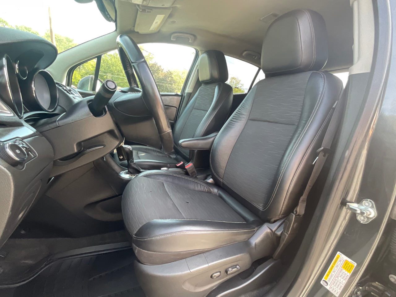 2016 Buick Encore Convenience photo 11