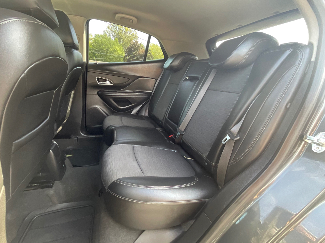 2016 Buick Encore Convenience photo 14