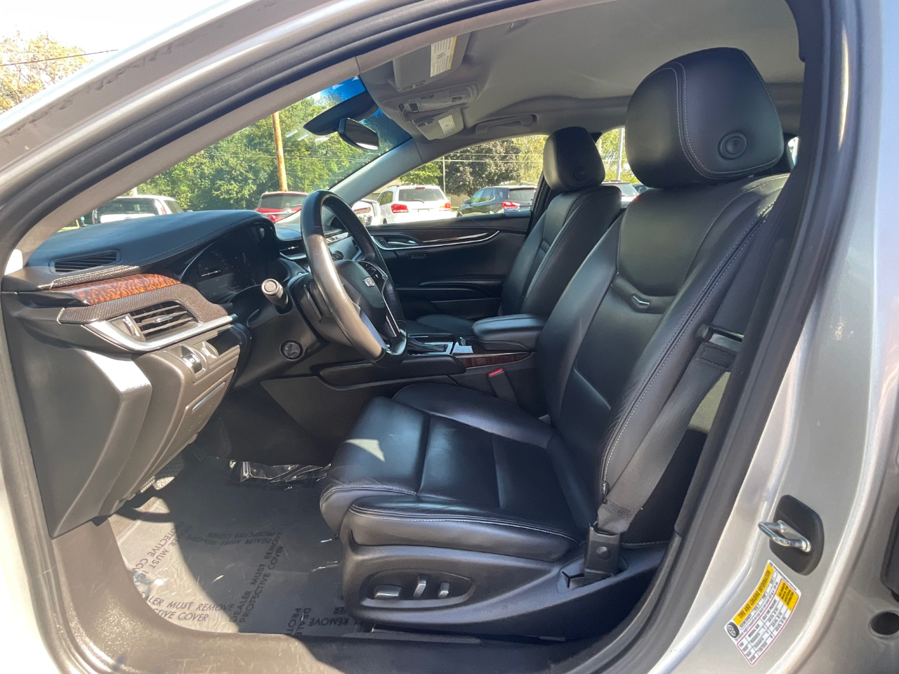 2016 Cadillac XTS Luxury photo 9