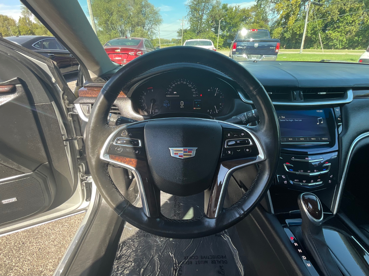 2016 Cadillac XTS Luxury photo 15