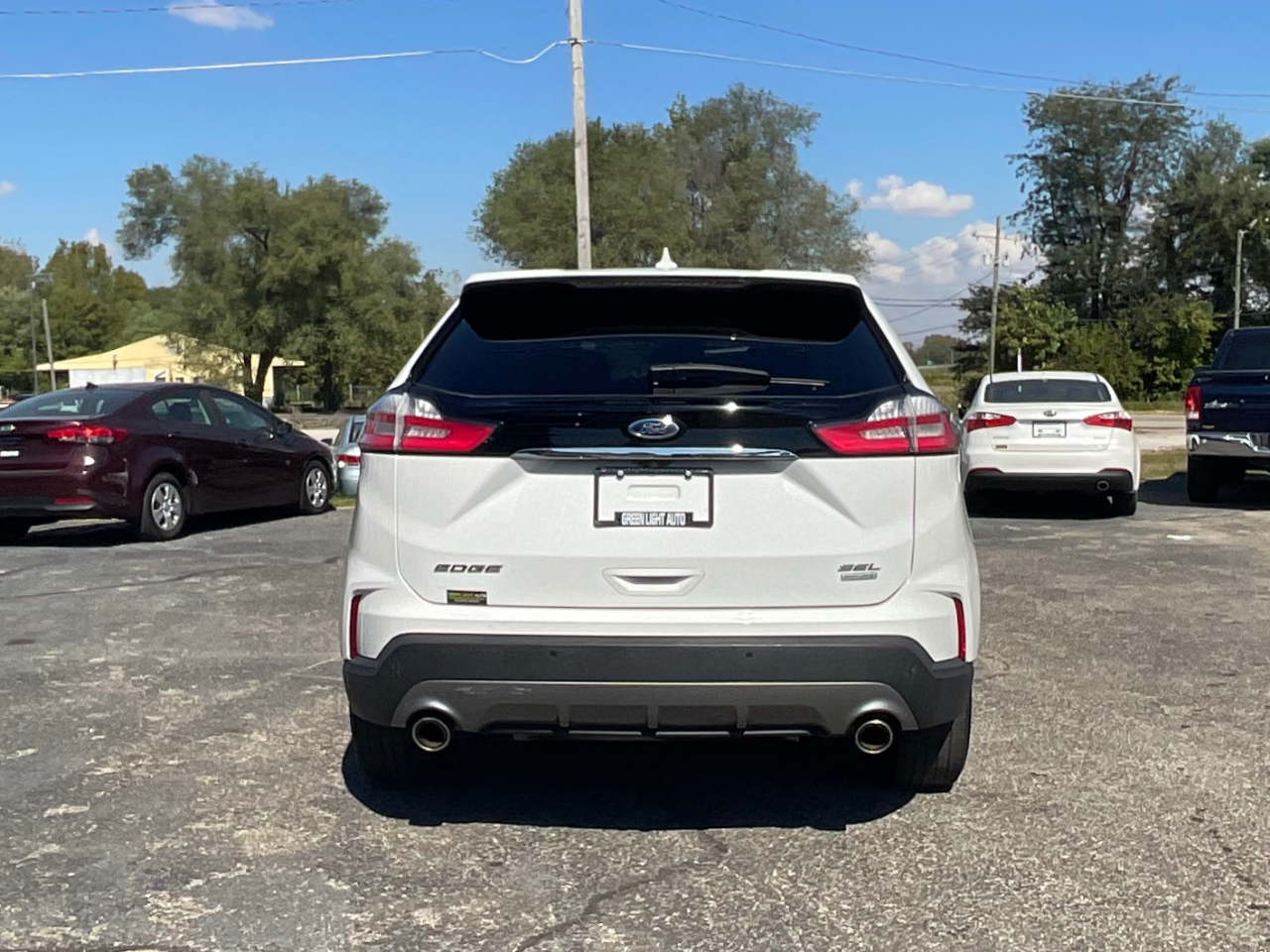 2020 Ford Edge SEL photo 3