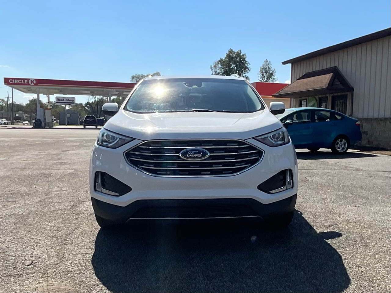 2020 Ford Edge SEL photo 8