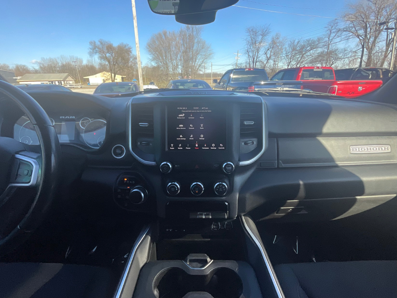 RAM 1500 Big Horn Crew Cab SWB 4WD 2019