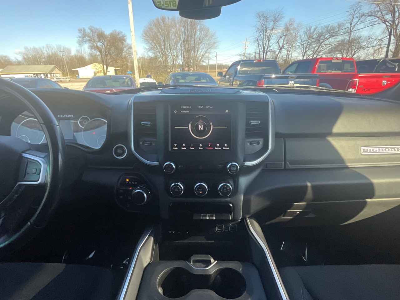 RAM 1500 Big Horn Crew Cab SWB 4WD 2019