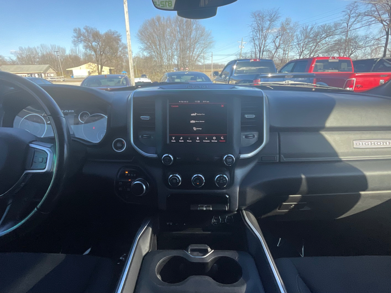 RAM 1500 Big Horn Crew Cab SWB 4WD 2019