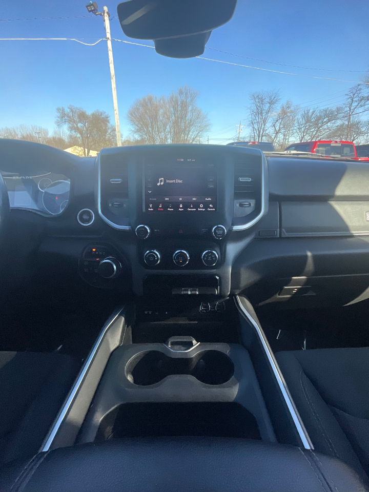 RAM 1500 Big Horn Crew Cab SWB 4WD 2019