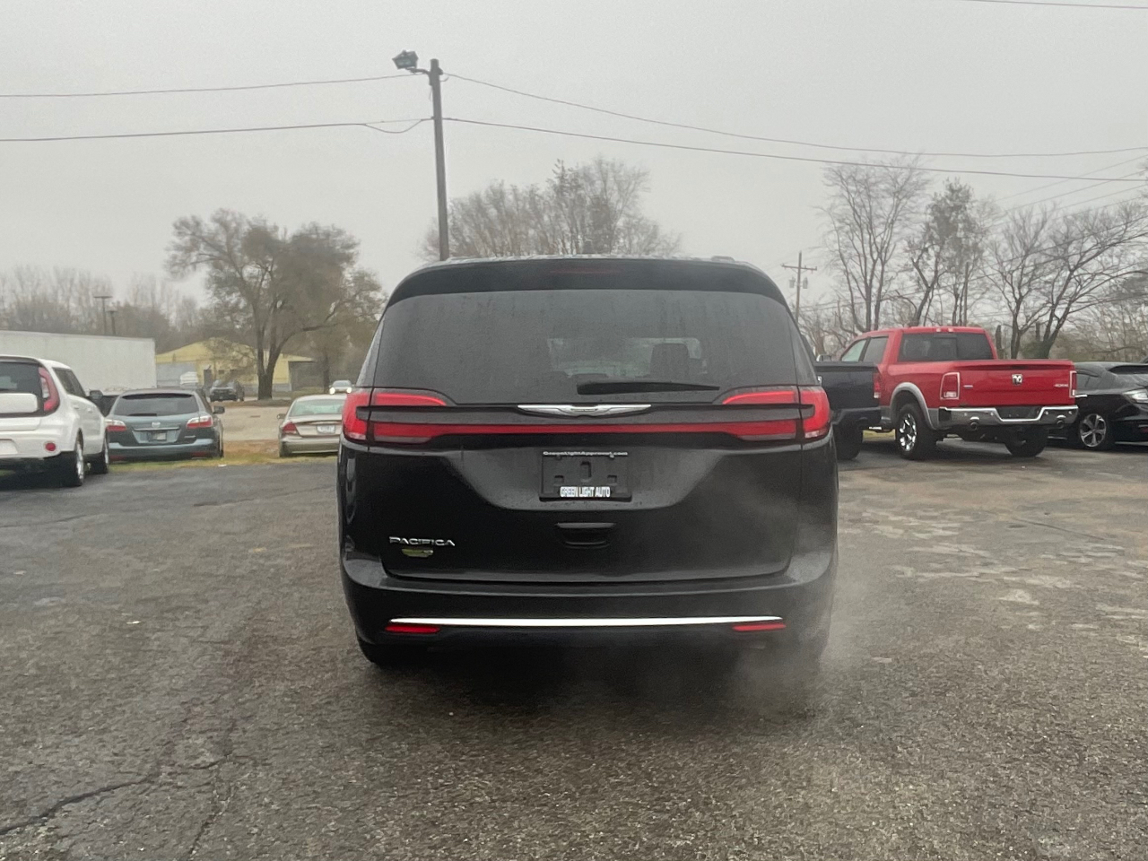 2022 Chrysler Pacifica Touring L photo 4