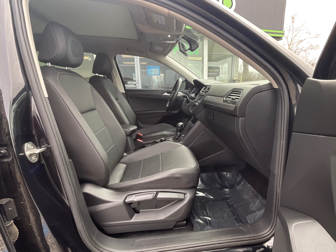 Volkswagen Tiguan SE 4Motion AWD 2020