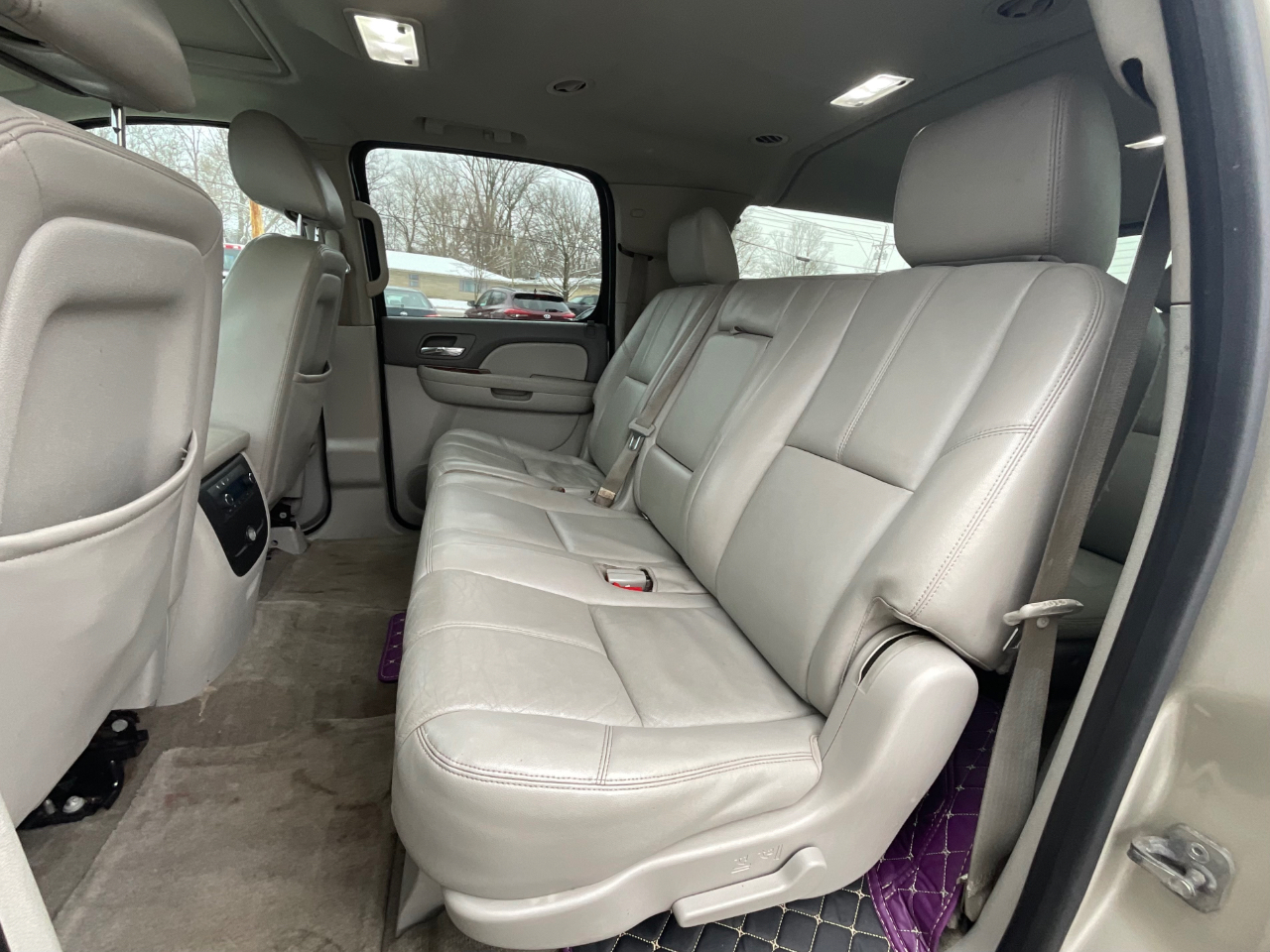 Chevrolet Suburban LTZ 1500 4WD 2013